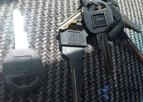 1994 Chevrolet S Truck S10 z USA, uszkodzony, nr VIN 1GCCS144XRK106676